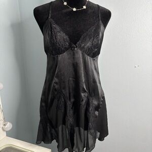 Shirley of Hollywood Elegant Black Lace Chemise